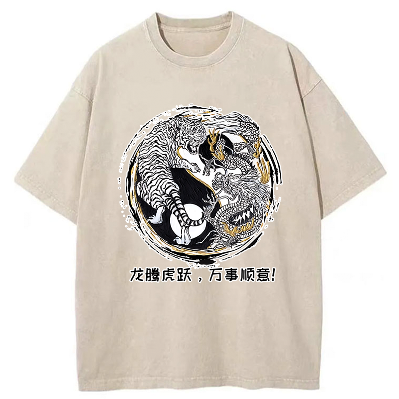 Tokyo-Tiger Dragon And Tiger Battle Washed T-Shirt