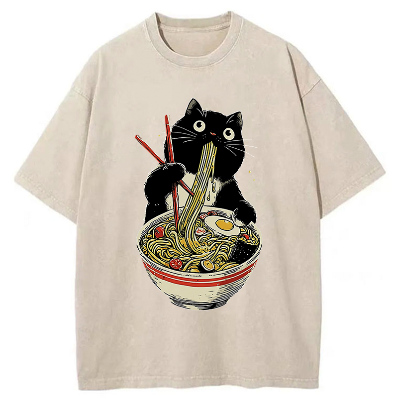 Tokyo-Tiger Black Cat Eats Ramen Japanese Washed T-Shirt
