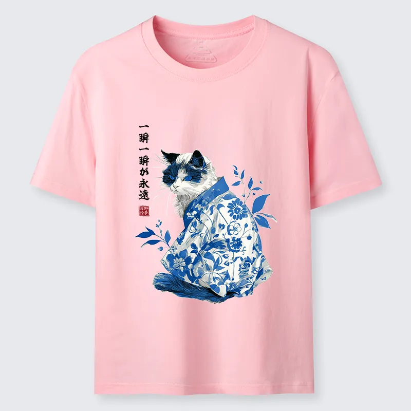 Tokyo-Tiger Cat：One Moment, One Eternity Classic T-Shirt