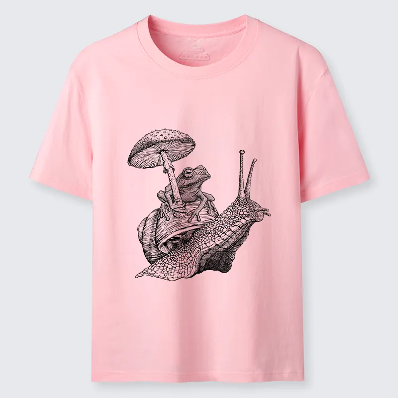 Tokyo-Tiger Snail Is Carrying A Frog On Its Back Classic T-Shirt