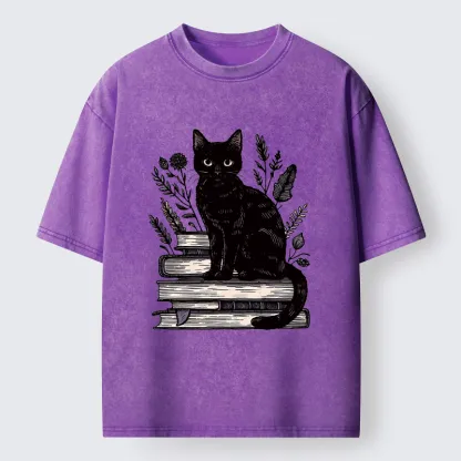 Tokyo-Tiger Books And Cats Washed T-Shirt