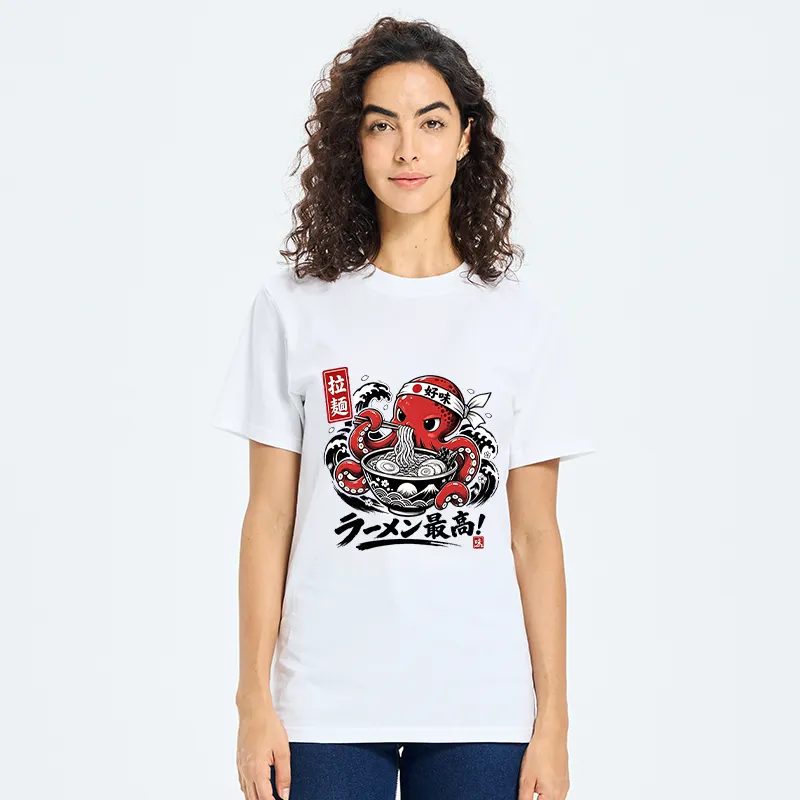 Tokyo-Tiger Octopus Loves Ramen Classic T-Shirt