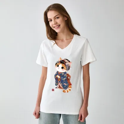 Tokyo-Tiger Cat Dressed As A Geisha Funny V-Neck Classic T-Shirt