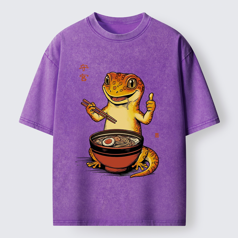 Tokyo-Tiger Japanese Gecko Eating Ramen Washed T-Shirt