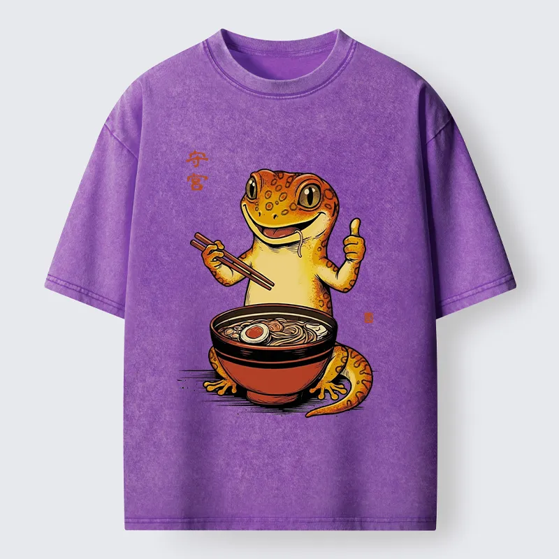 Tokyo-Tiger Japanese Gecko Eating Ramen Washed T-Shirt