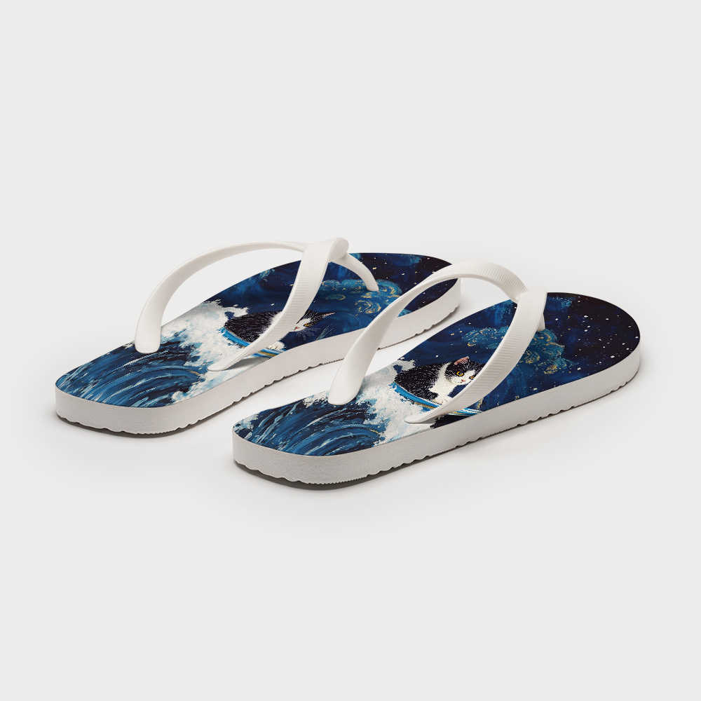 Tokyo-Tiger The Great Wave Off Cat Flip Flops