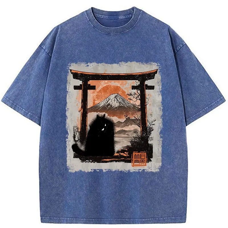 Tokyo-Tiger Mt. Fuji Guardian Cat Washed T-Shirt