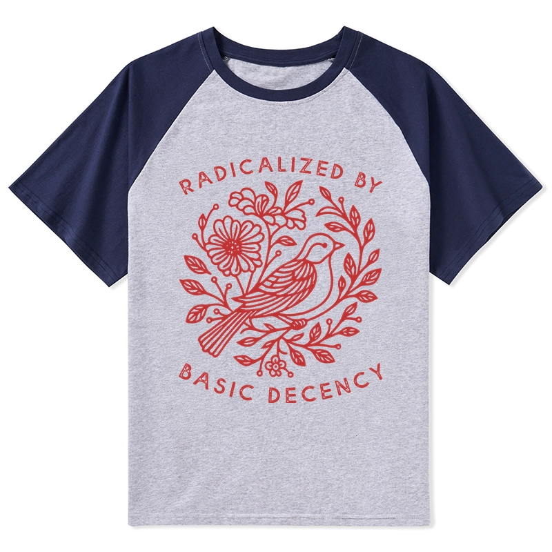 Tokyo-Tiger Pigeon That Was Moved Raglan T-shirt