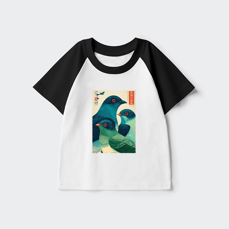 Tokyo-Tiger Petrels Of The Painted Sea Kids Raglan T-shirt