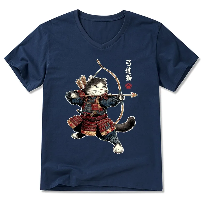 Tokyo-Tiger Kyudo Samurai Cat V-Neck Classic T-Shirt