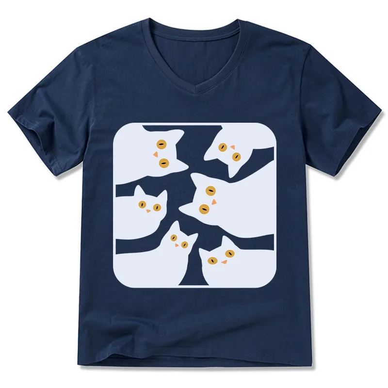 Tokyo-Tiger Cats Are Watching You V-Neck Classic T-Shirt