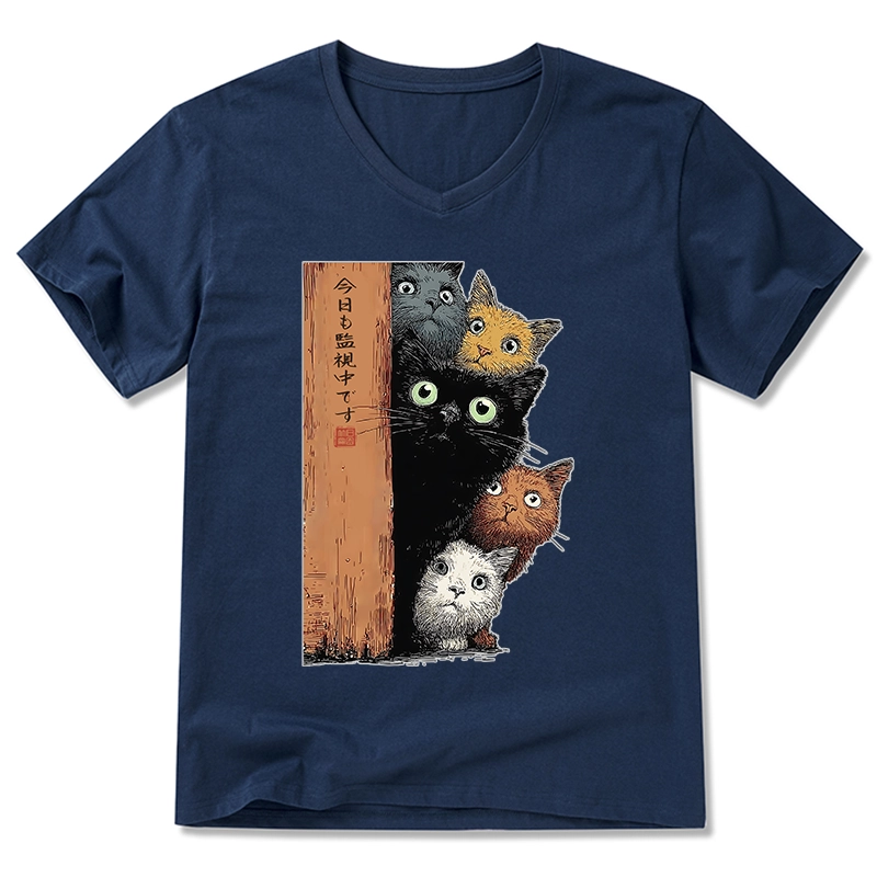Tokyo-Tiger Five Cats Are Watching You V-Neck Classic T-Shirt