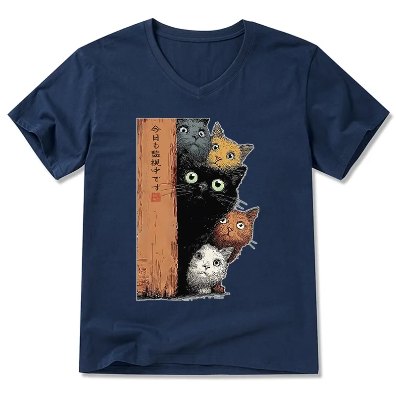 Tokyo-Tiger Five Cats Are Watching You V-Neck Classic T-Shirt