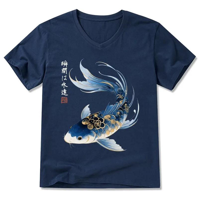 Tokyo-Tiger Elegant Koi Fish Watercolor Art V-Neck Classic T-Shirt