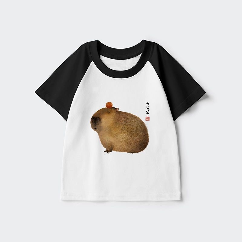 Tokyo-Tiger Calm Capybara Illustration Kids Raglan T-shirt