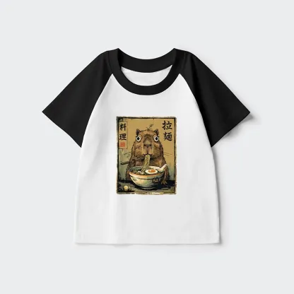 Tokyo-Tiger Cute Capybara Eating Ramen Kids Raglan T-shirt
