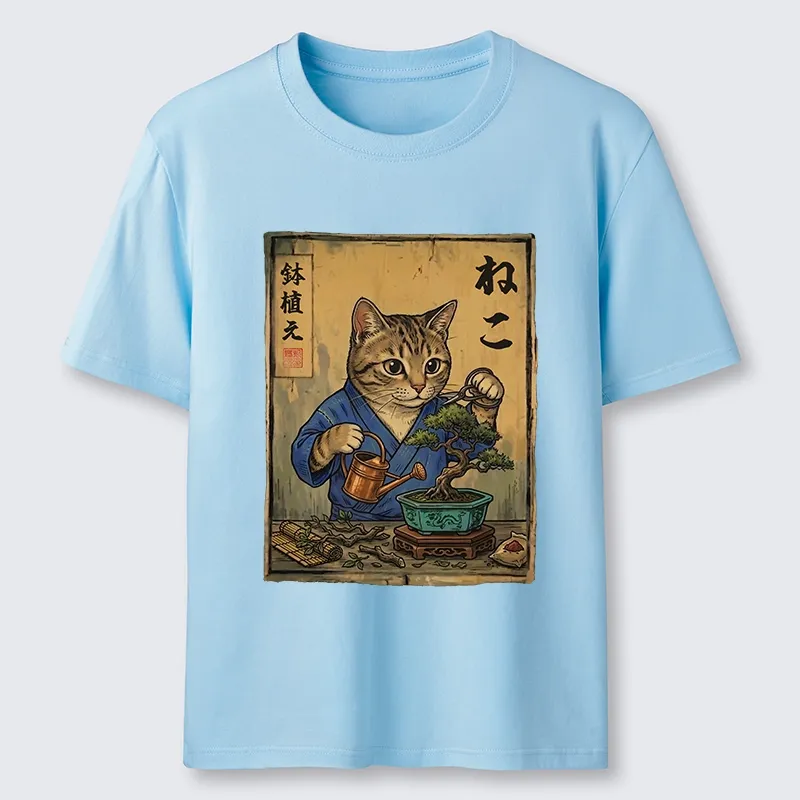 Tokyo-Tiger Cat Mastering Bonsai Art Classic T-Shirt