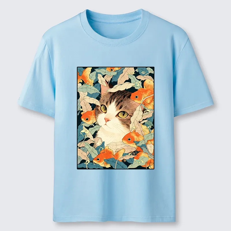 Tokyo-Tiger Cat Surrounded By Goldfish Classic T-Shirt