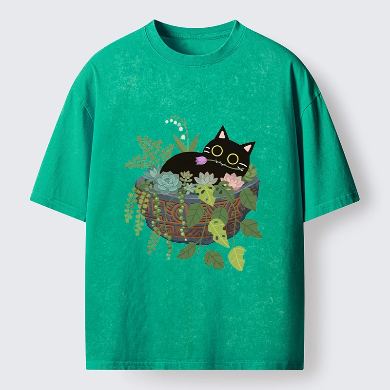Tokyo-Tiger Cat Relaxing Inside Flower Pot Washed T-Shirt
