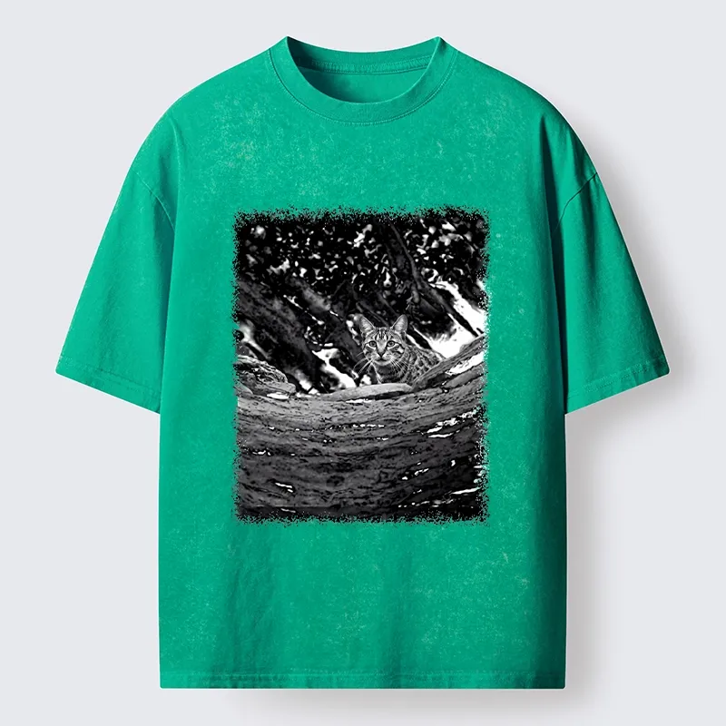 Tokyo-Tiger Vintage Style Tabby Cat Portrait Washed T-Shirt