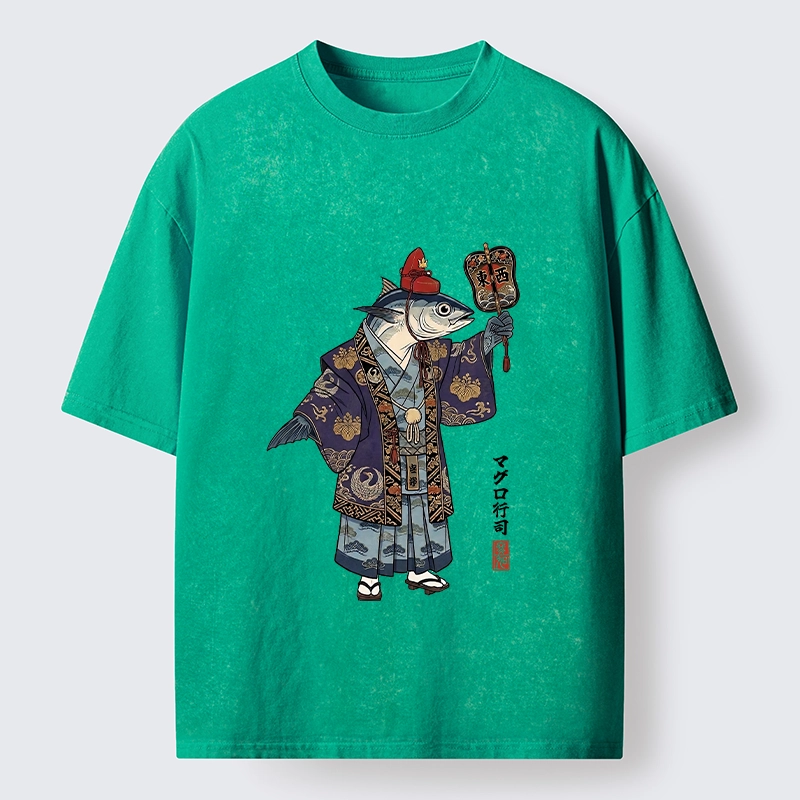 Tokyo-Tiger Fish Chef Holds Decorative Hand Fan Washed T-Shirt