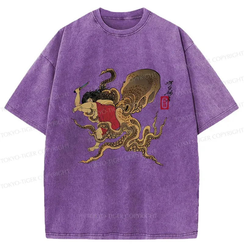 Tokyo-Tiger Man And Octopus Fighting Washed T-Shirt