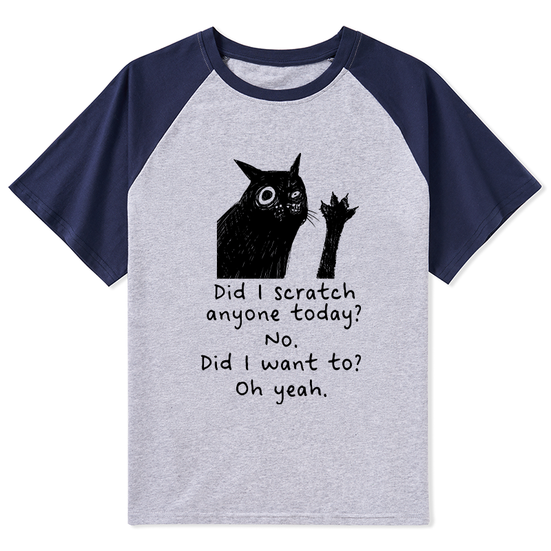 Tokyo-Tiger Black Cat Scratches People Raglan T-shirt
