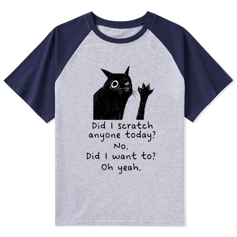 Tokyo-Tiger Black Cat Scratches People Raglan T-shirt