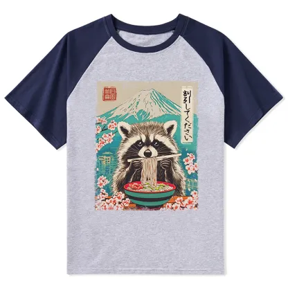 Tokyo-Tiger Please Give Raccoon A Discount Raglan T-shirt