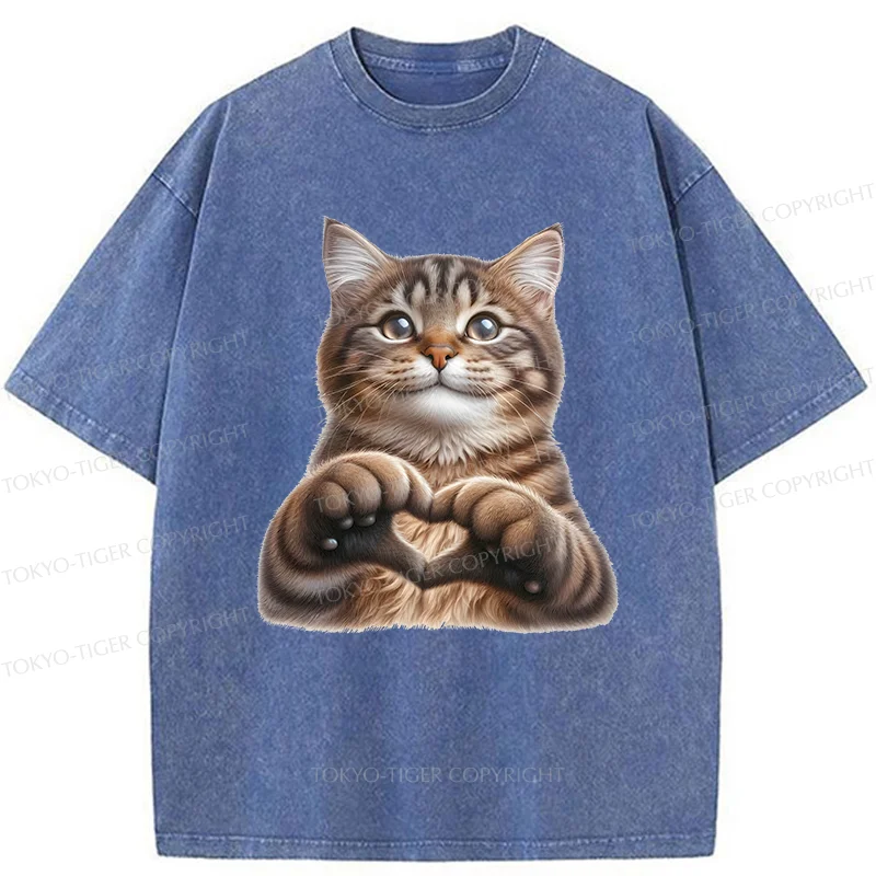 Tokyo-Tiger Cat Making Heart Gesture Washed T-Shirt