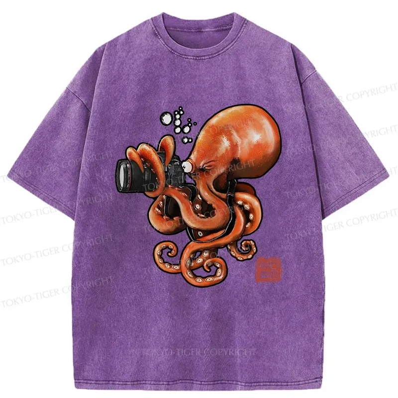 Tokyo-Tiger Photographer Octopus Washed T-Shirt