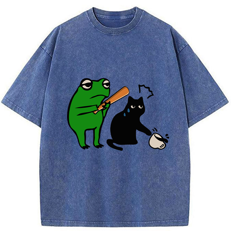 Tokyo-Tiger Funny Frog Hit The Cat Washed T-Shirt