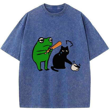 Tokyo-Tiger Funny Frog Hit The Cat Washed T-Shirt