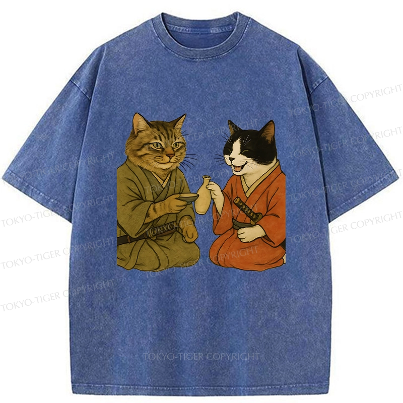 Tokyo-Tiger Cat Tasting Sake Washed T-Shirt
