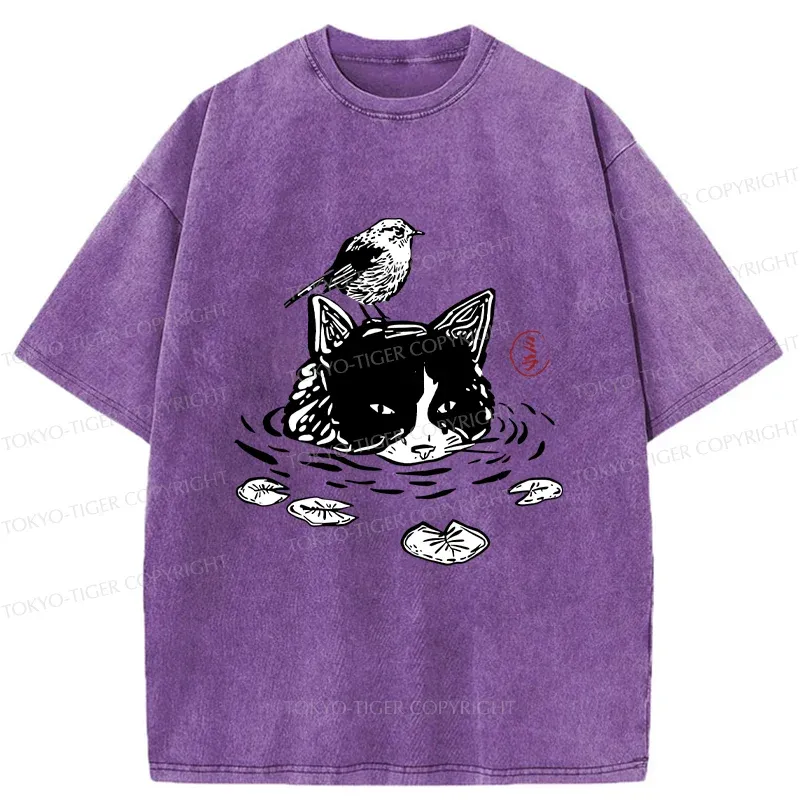 Tokyo-Tiger Cat Taking A Bath Washed T-Shirt