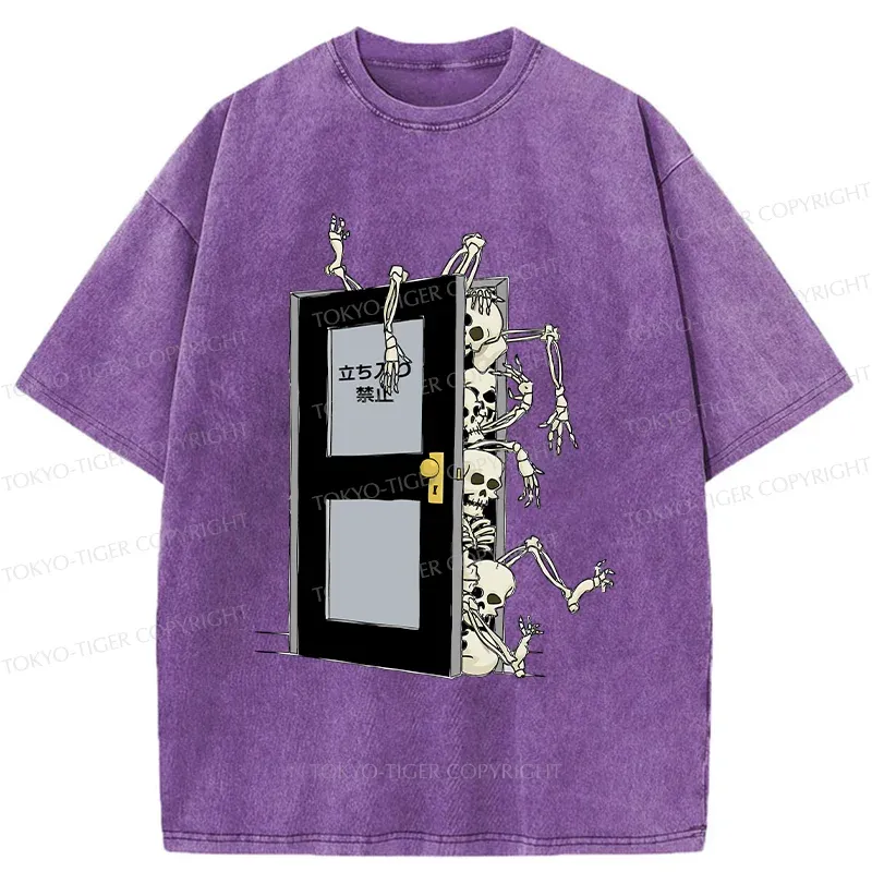 Tokyo-Tiger Ghost Coming In Washed T-Shirt