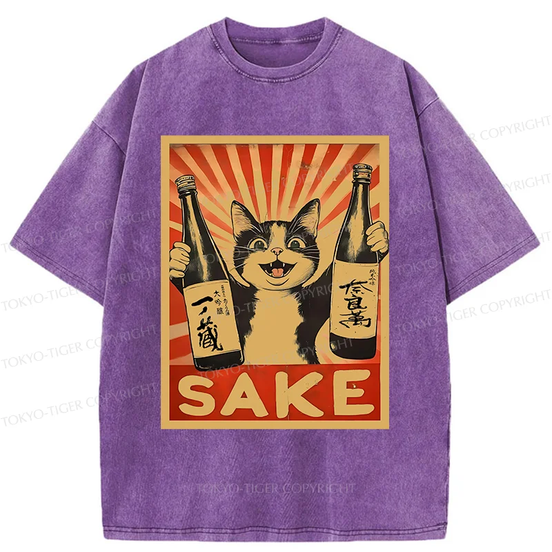 Tokyo-Tiger Cat Holding Wine Washed T-Shirt