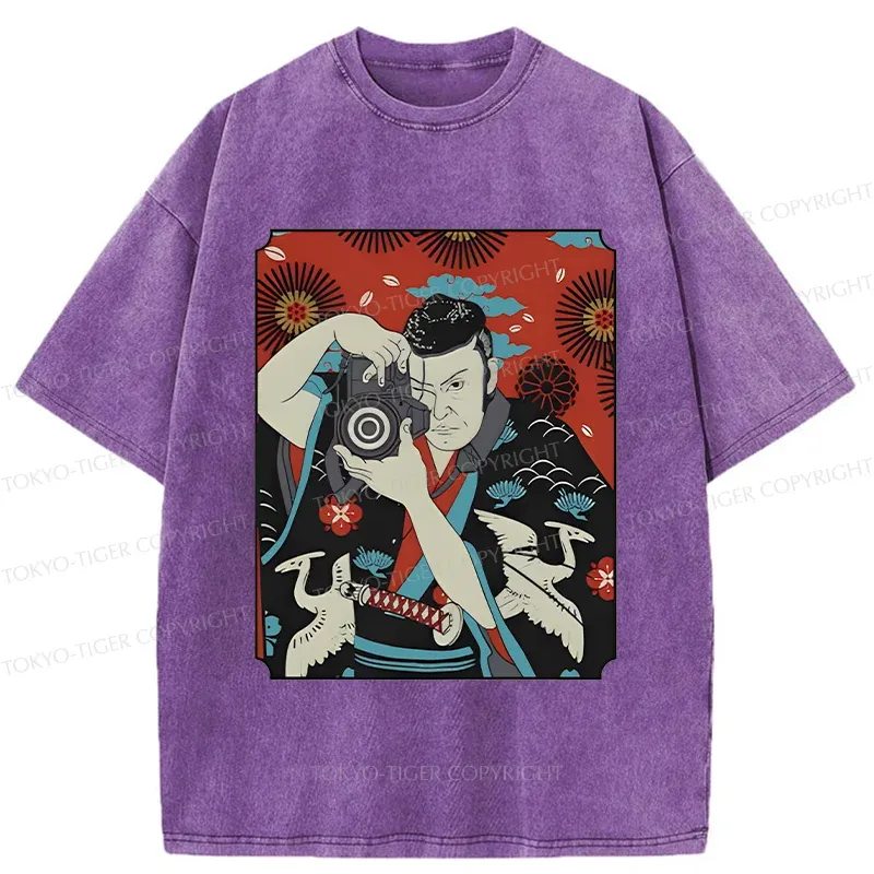 Tokyo-Tiger Samurai Photographer Washed T-Shirt