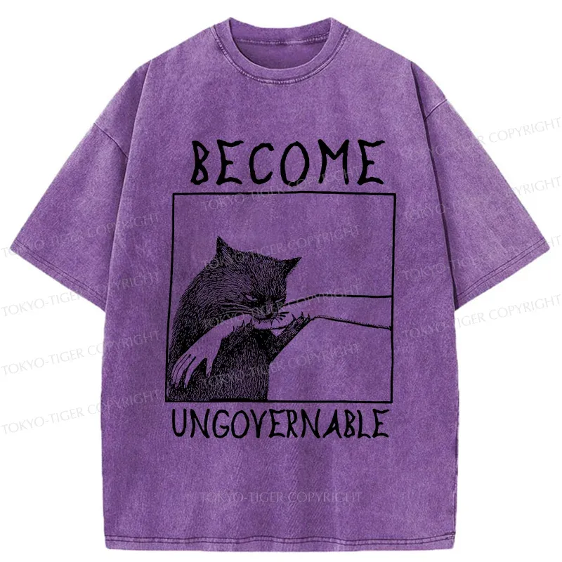 Tokyo-Tiger Cat Biting Arm Washed T-Shirt