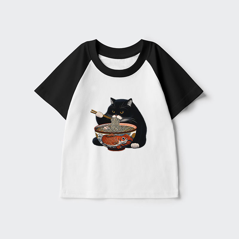 Tokyo-Tiger Fat Cat Eating Ramen Kids Raglan T-shirt