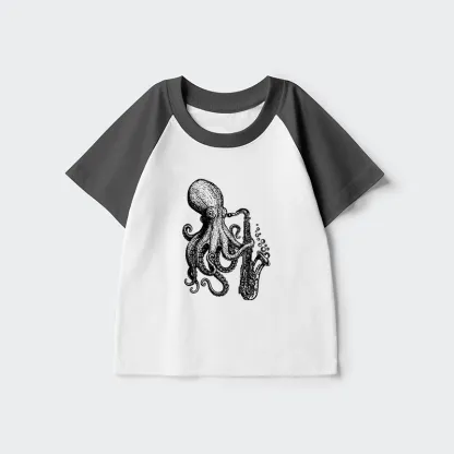 Tokyo-Tiger Octopus Playing Saxophone Kids Raglan T-shirt