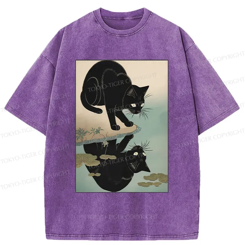 Tokyo-Tiger Cat Drinking River Water Washed T-Shirt