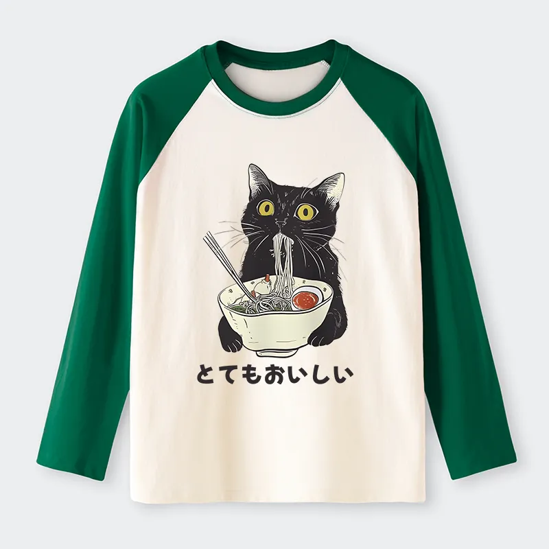 Tokyo-Tiger Cats Eat Ramen Noodles Raglan Long Sleeve T-shirt