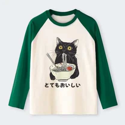 Tokyo-Tiger Cats Eat Ramen Noodles Raglan Long Sleeve T-shirt