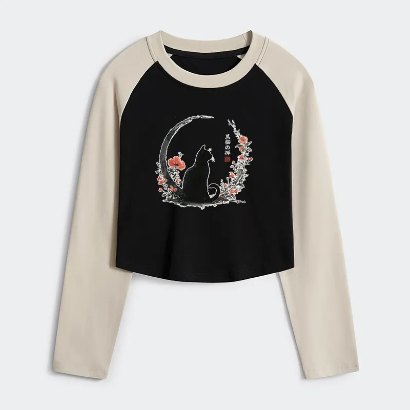 Tokyo-Tiger Black Cat And Flowers Women's Crop Raglan T-Shirt
