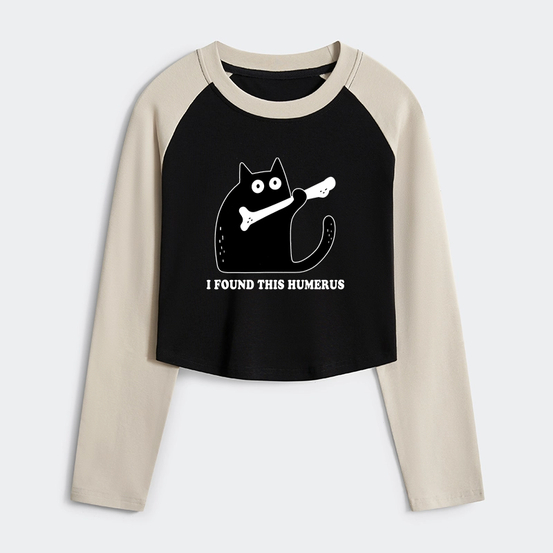 Tokyo-Tiger Cat Found This Humerus Women's Crop Raglan T-Shirt