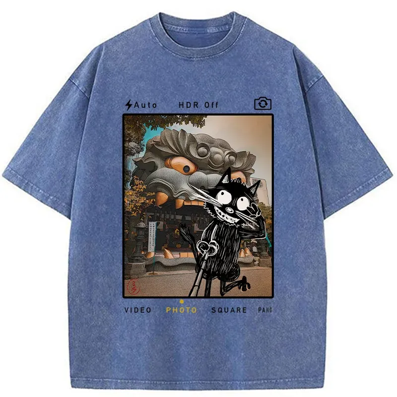 Tokyo-Tiger Cat Travel The Lion Hall Washed T-Shirt