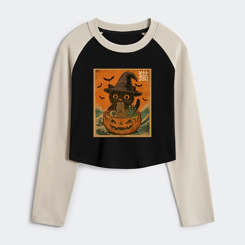 Tokyo-Tiger Halloween Cat Eating Ramen Women's Crop Raglan T-Shirt