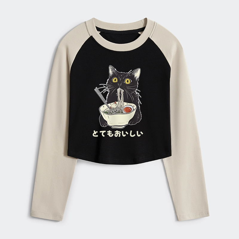 Tokyo-Tiger Cats Eat Ramen Women's Crop Raglan T-Shirt