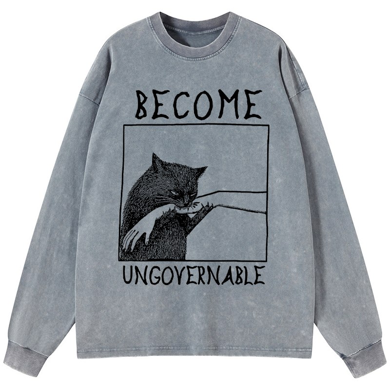 Tokyo-Tiger Cat Biting Arm Washed Long Sleeve T-Shirt